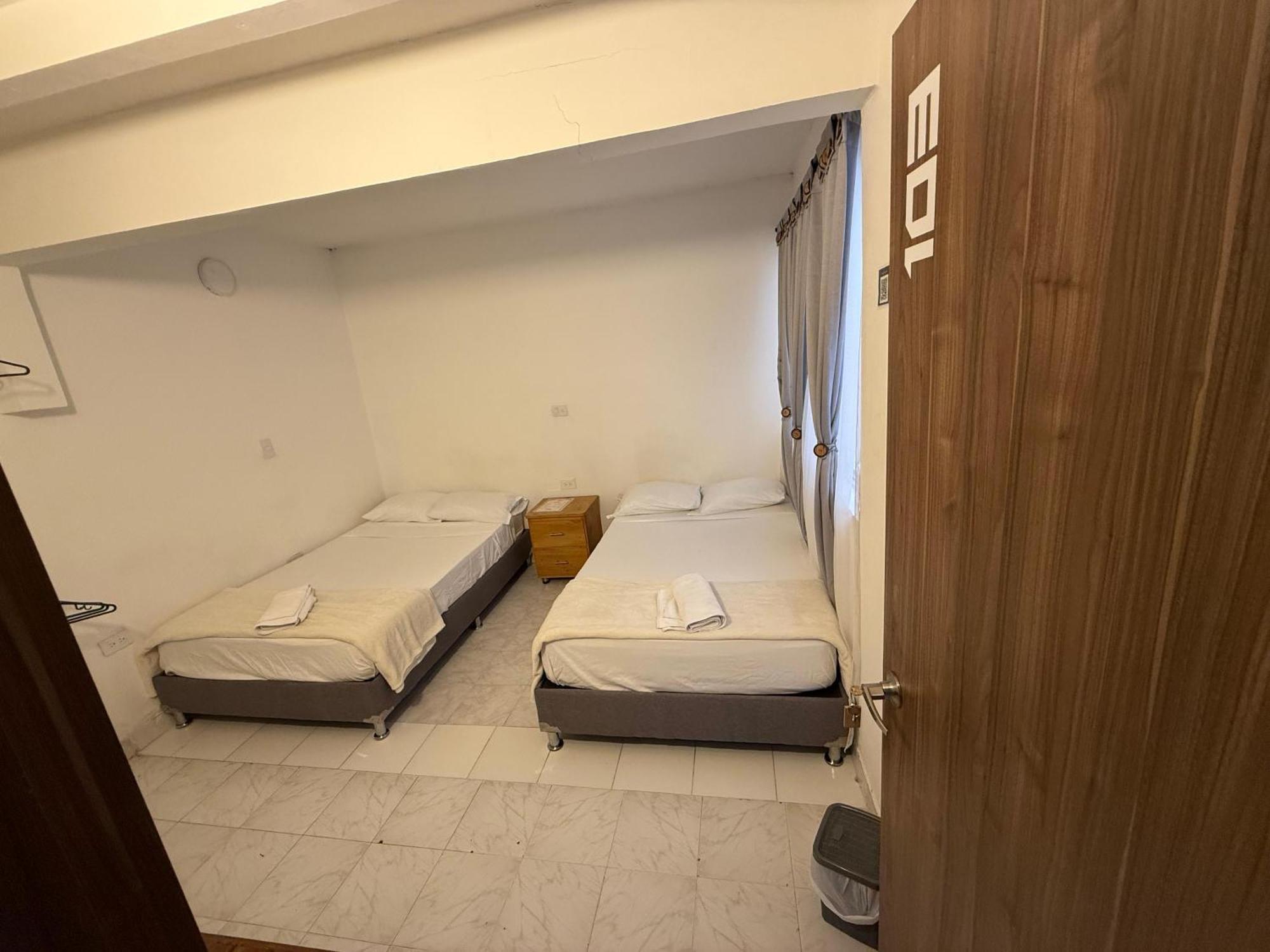 Road Living Home Medellín Dış mekan fotoğraf